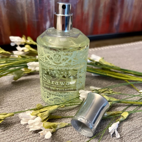 RARE FIND! Sarawak Eau De Toilette by Crabtree & Evelyn RARE Retired Fragrance - Picture 3 of 4